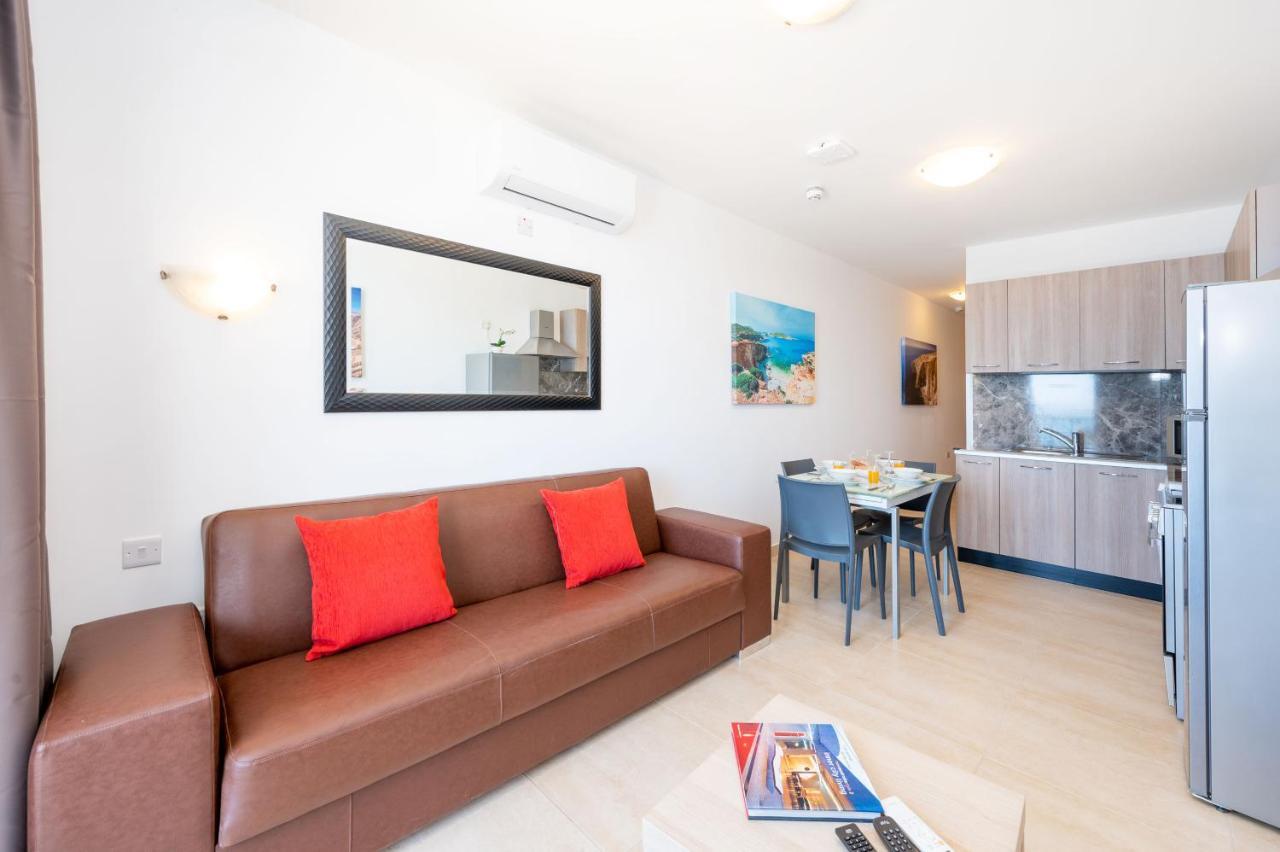 סיינט פול ביי Islet Promenade Seafront 1 Bedroom Apartment With Sea View Balcony By Getawaysmalta מראה חיצוני תמונה