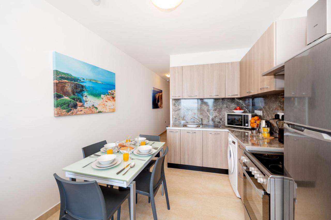 סיינט פול ביי Islet Promenade Seafront 1 Bedroom Apartment With Sea View Balcony By Getawaysmalta מראה חיצוני תמונה